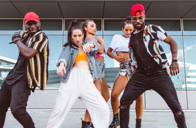 Top 6 Indie Musicians Redefining Urban Soundscapes