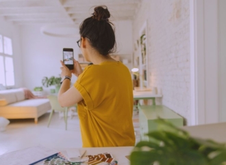 Top 5 Interior Designers Transforming Small Spaces