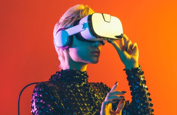 Top 5 Tech Entrepreneurs Bridging Urban Community Gaps