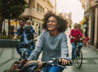 Leaders in Motion: The 5 Brands Shaping Modern Cycling