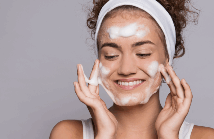 6 Women Creating Organic Skincare Brands Rooted in Herbal Traditions