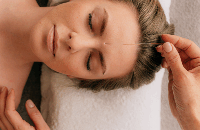 5 Acupuncturists and Integrative Practitioners Bridging Ancient Wisdom with Modern Medicine